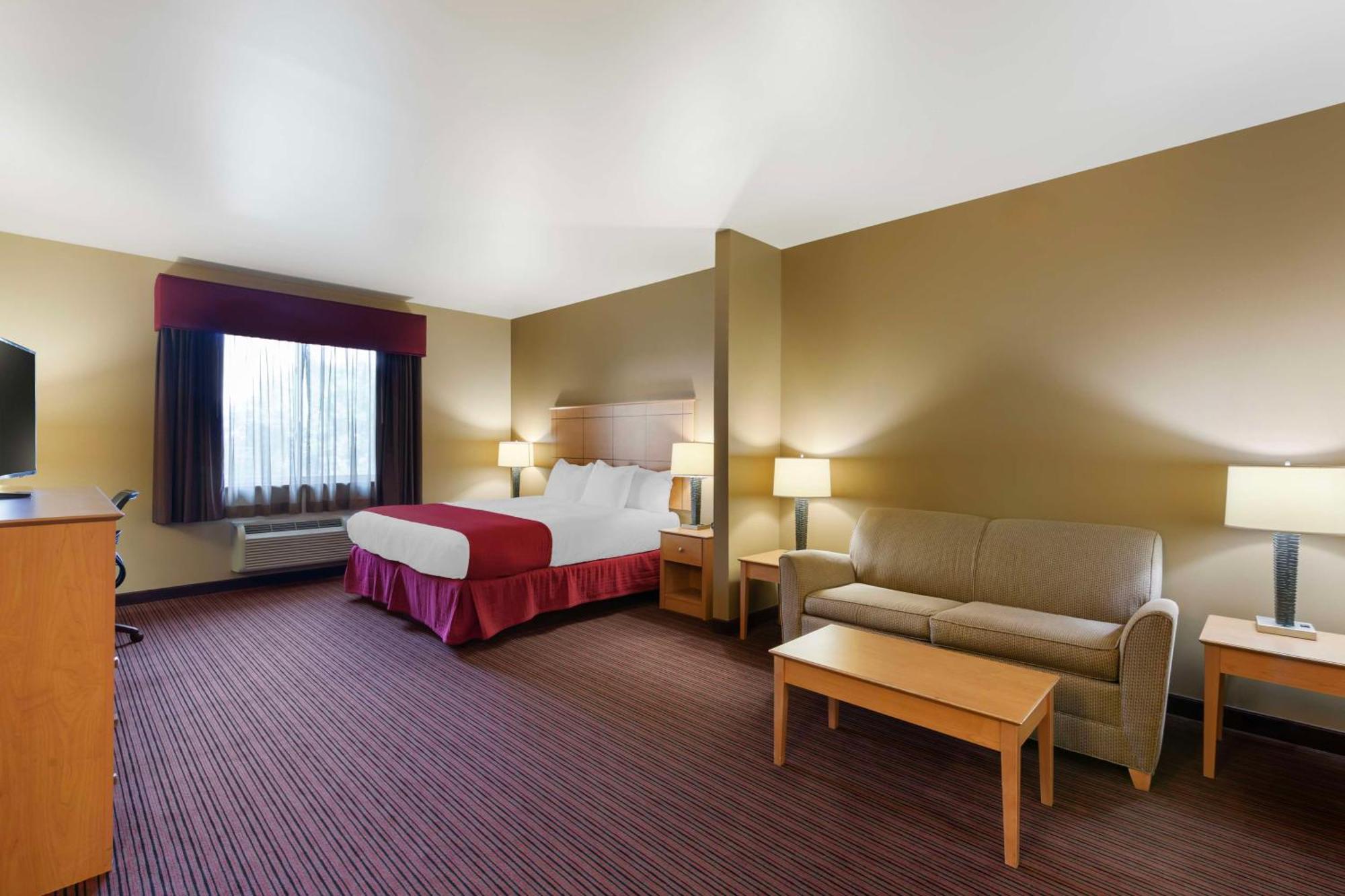 Best Western Golden Prairie Inn And Suites Sidney Εξωτερικό φωτογραφία
